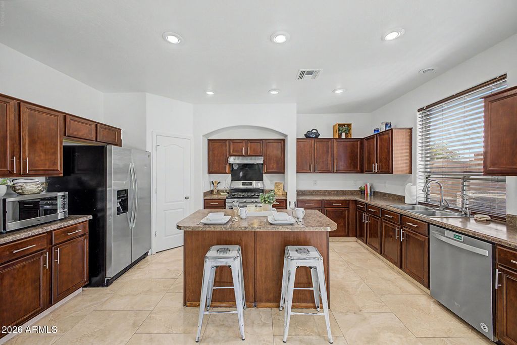 16124 W WILLIAMS Street, Goodyear, AZ 85338 — photo 3