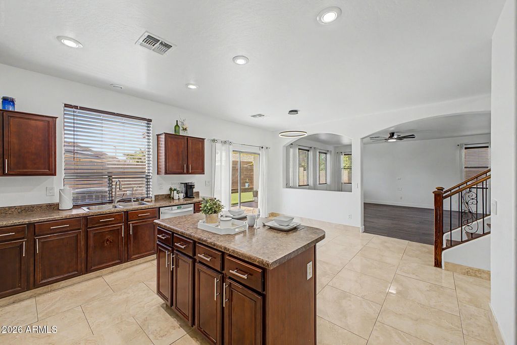 16124 W WILLIAMS Street, Goodyear, AZ 85338 — photo 4