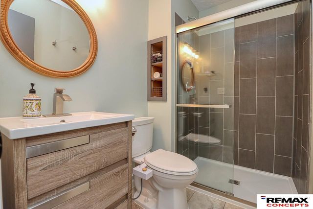 4749 Duxhall Drive, Lincoln, NE 68516