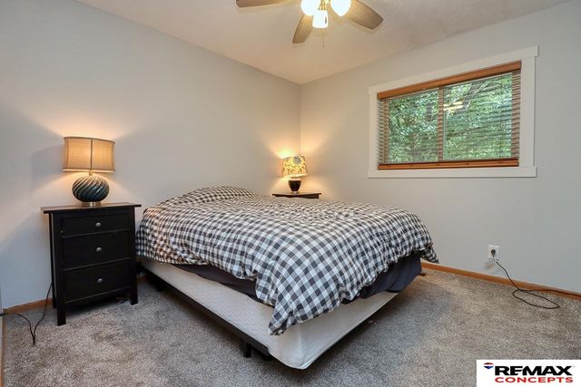 4749 Duxhall Drive, Lincoln, NE 68516