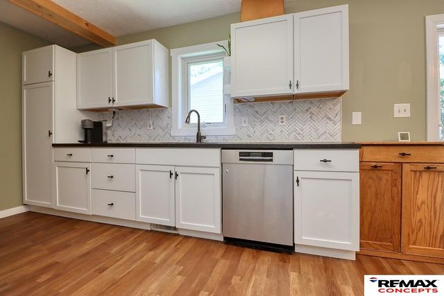 4749 Duxhall Drive, Lincoln, NE 68516