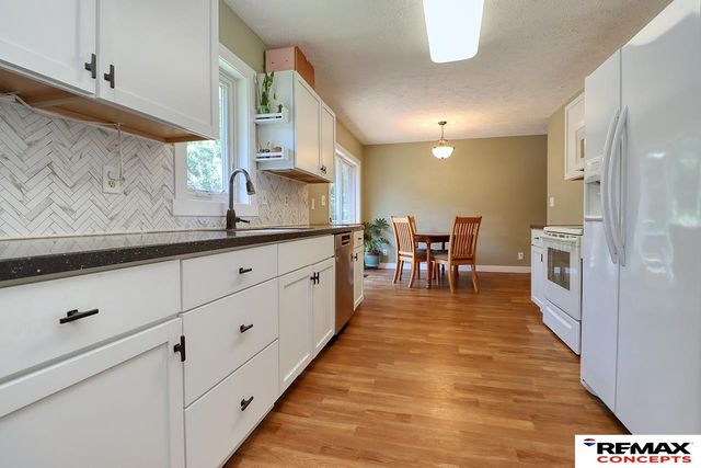 4749 Duxhall Drive, Lincoln, NE 68516