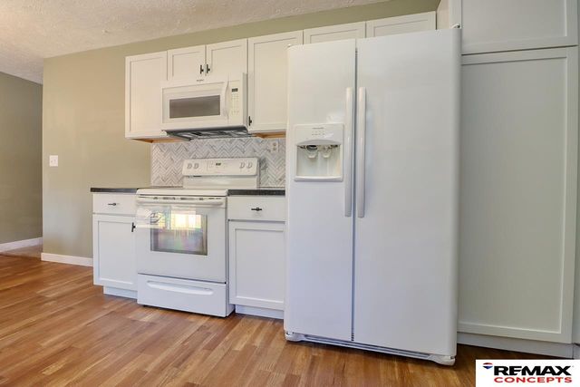 4749 Duxhall Drive, Lincoln, NE 68516