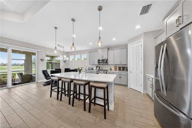 18698 Royal Hammock BLVD, Naples, FL 34114