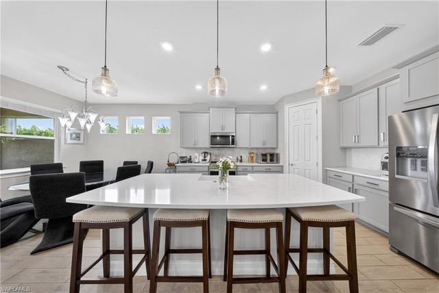 18698 Royal Hammock BLVD, Naples, FL 34114