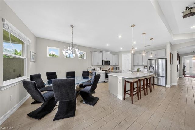 18698 Royal Hammock BLVD, Naples, FL 34114