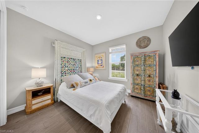 18698 Royal Hammock BLVD, Naples, FL 34114