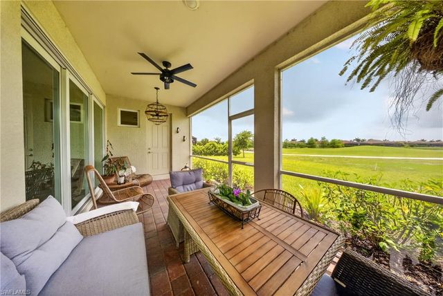18698 Royal Hammock BLVD, Naples, FL 34114