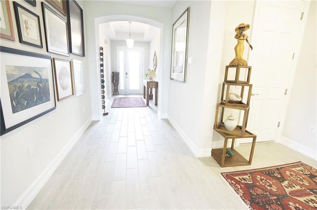 18698 Royal Hammock BLVD, Naples, FL 34114