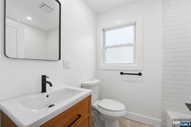 5 Colleen Street, Newark, NJ 07106