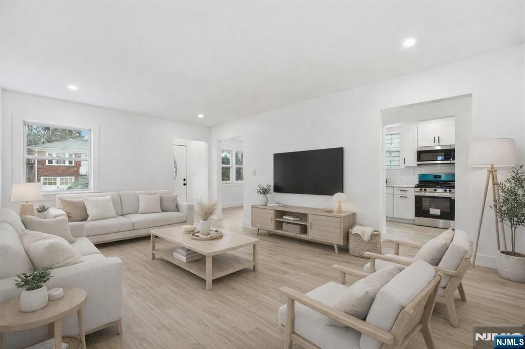 5 Colleen Street, Newark, NJ 07106