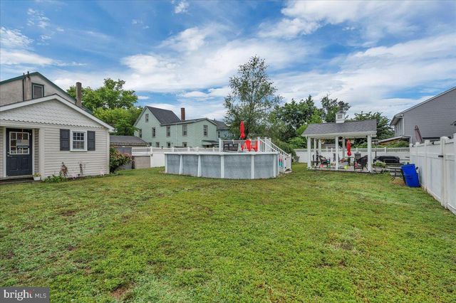 130 E HANCOCK ST, Riverside, NJ 08075