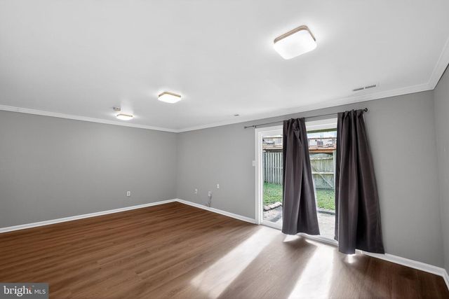 2435 VINEYARD LN, Crofton, MD 21114