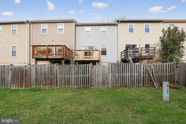 2435 VINEYARD LN, Crofton, MD 21114