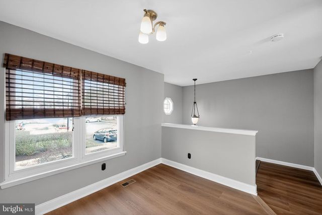 2435 VINEYARD LN, Crofton, MD 21114