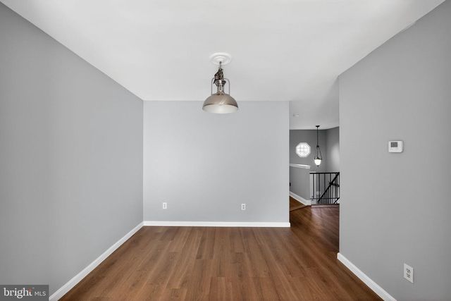 2435 VINEYARD LN, Crofton, MD 21114