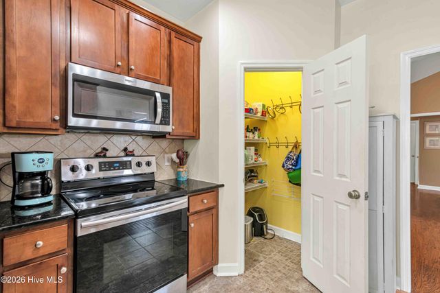 301 Elk Court, Jacksonville, NC 28546