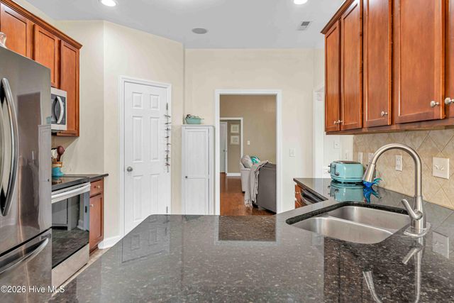 301 Elk Court, Jacksonville, NC 28546