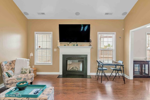 301 Elk Court, Jacksonville, NC 28546