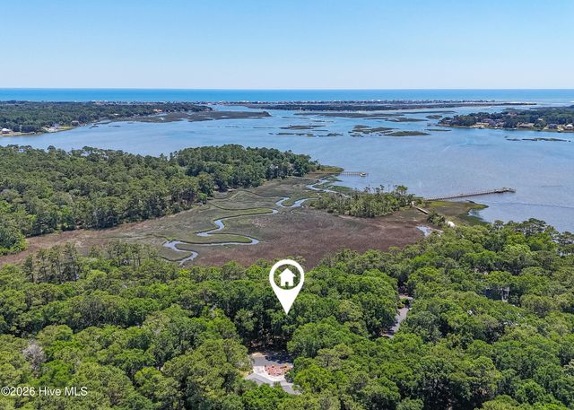 2905 Island Drive SE, Bolivia, NC 28422