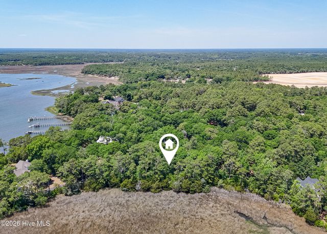 2905 Island Drive SE, Bolivia, NC 28422