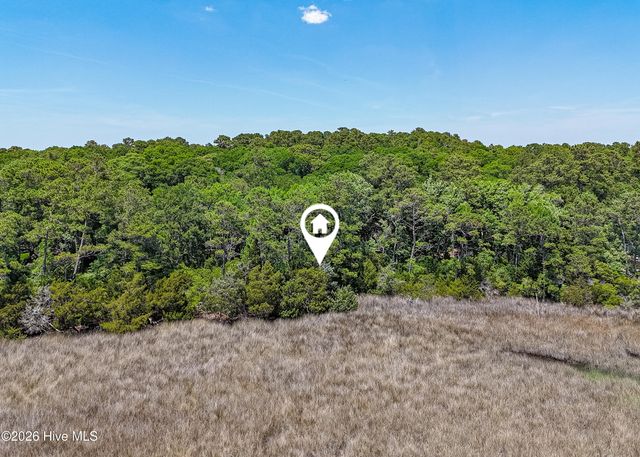 2905 Island Drive SE, Bolivia, NC 28422