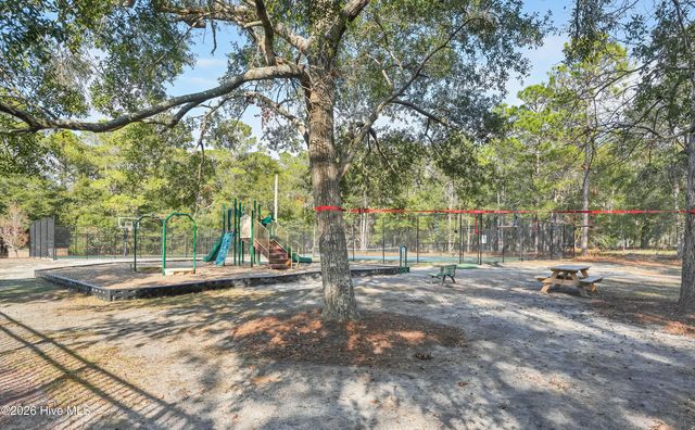 2905 Island Drive SE, Bolivia, NC 28422