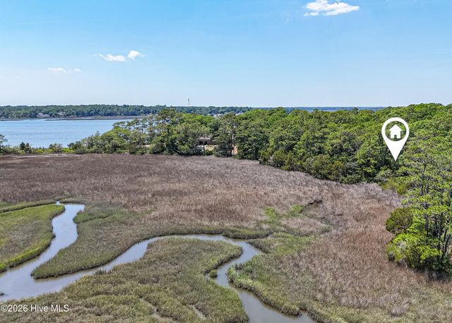 2905 Island Drive SE, Bolivia, NC 28422