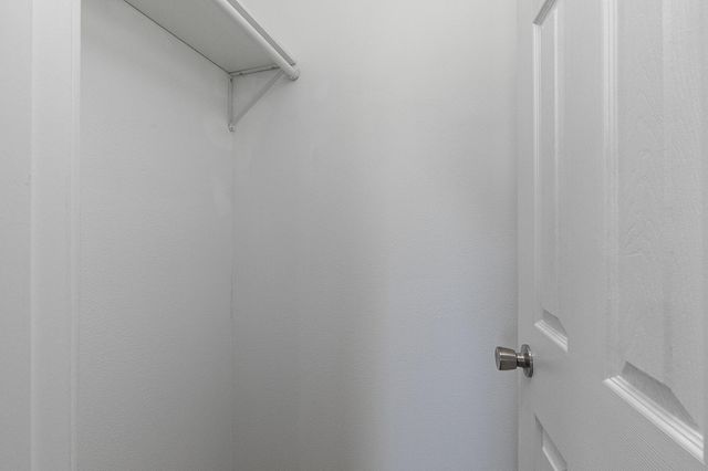 1874 N Main Avenue, Springfield, MO 65803