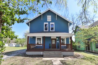 1874 N Main Avenue, Springfield, MO 65803