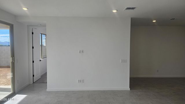 15543 W HACKAMORE Drive, Surprise, AZ 85387