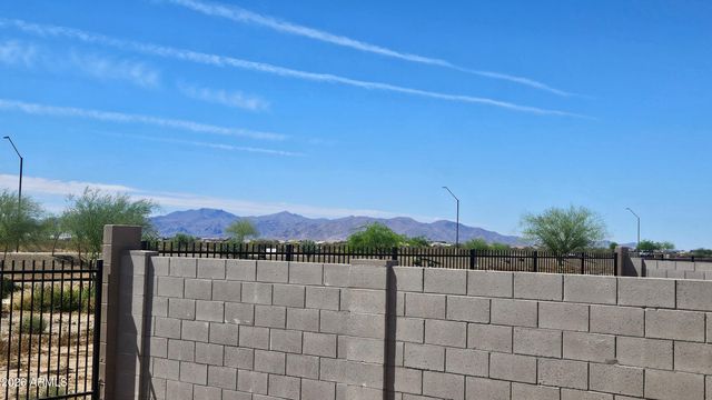 15543 W HACKAMORE Drive, Surprise, AZ 85387