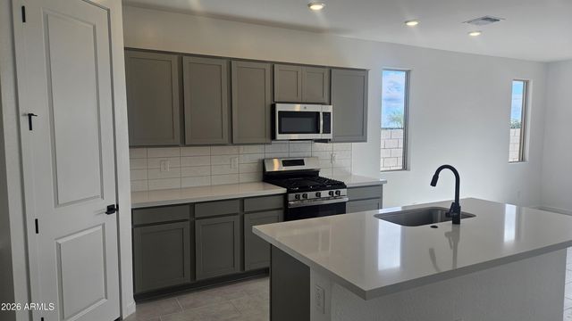 15543 W HACKAMORE Drive, Surprise, AZ 85387