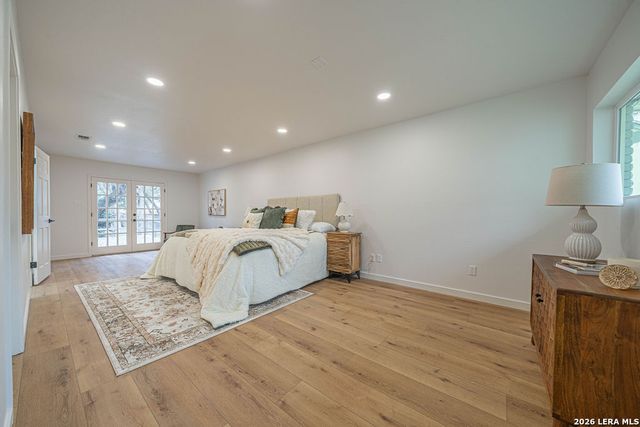 355 Donella, San Antonio, TX 78232