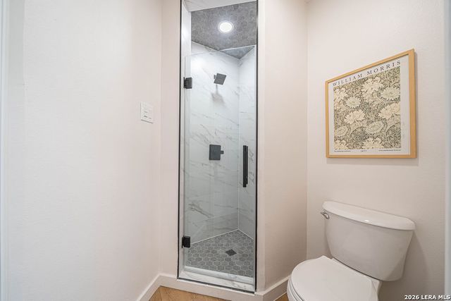 355 Donella, San Antonio, TX 78232