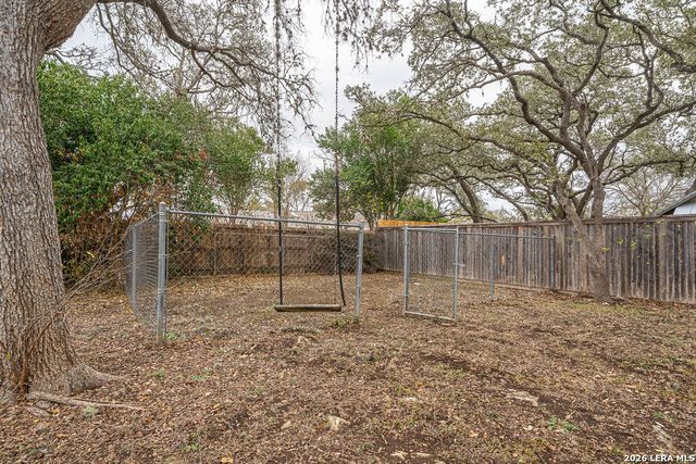 355 Donella, San Antonio, TX 78232