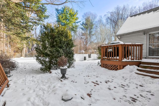 3041 E Lydius Street, Schenectady, NY 12303