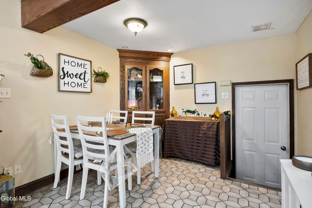 3041 E Lydius Street, Schenectady, NY 12303