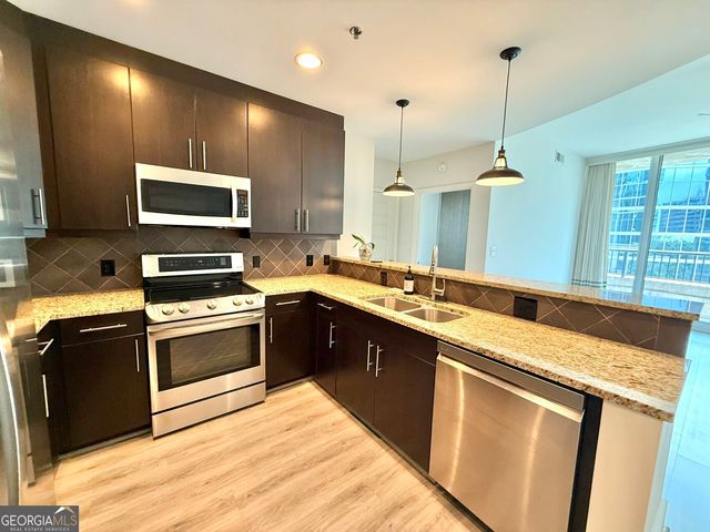 1080 Peachtree Street NE 605, Atlanta, GA 30309