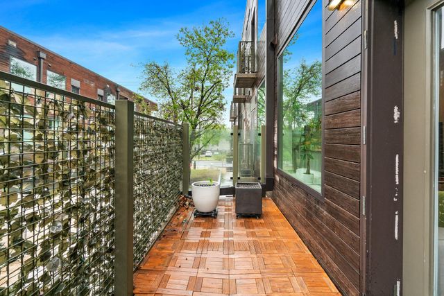 1800 E 4th 208, Austin, TX 78702