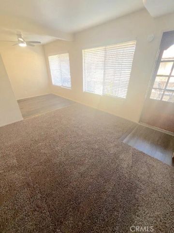 2115 Placentia Avenue 24, Costa Mesa, CA 92627