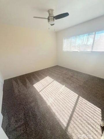 2115 Placentia Avenue 24, Costa Mesa, CA 92627