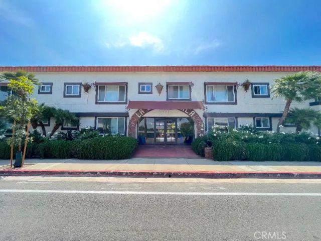 2115 Placentia Avenue 24, Costa Mesa, CA 92627