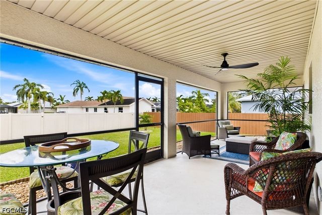 4352 Agualinda BLVD, Cape Coral, FL 33914