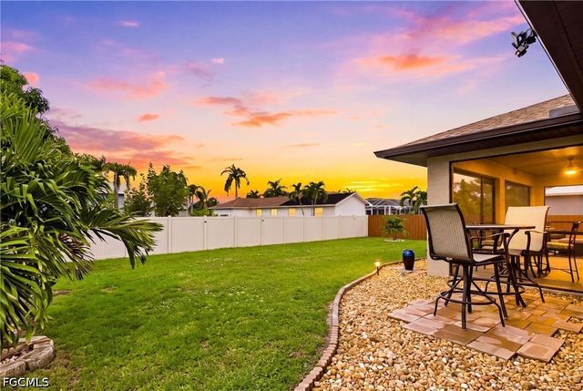 4352 Agualinda BLVD, Cape Coral, FL 33914