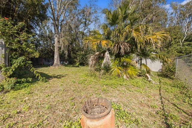2802 WILSON CIRCLE, Lutz, FL 33548