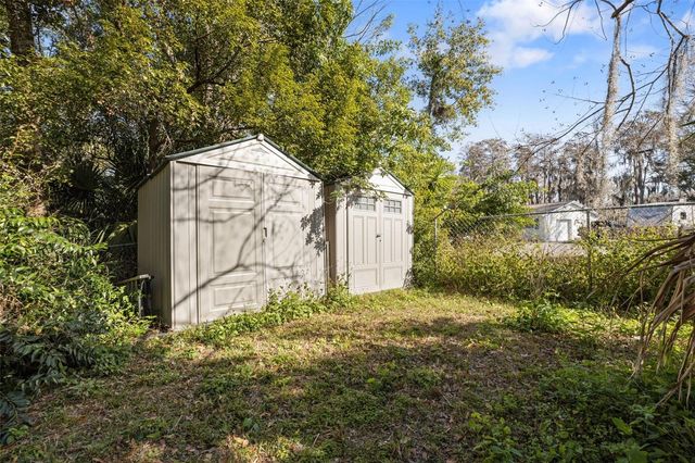 2802 WILSON CIRCLE, Lutz, FL 33548