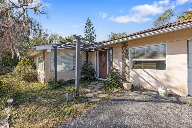 2802 WILSON CIRCLE, Lutz, FL 33548