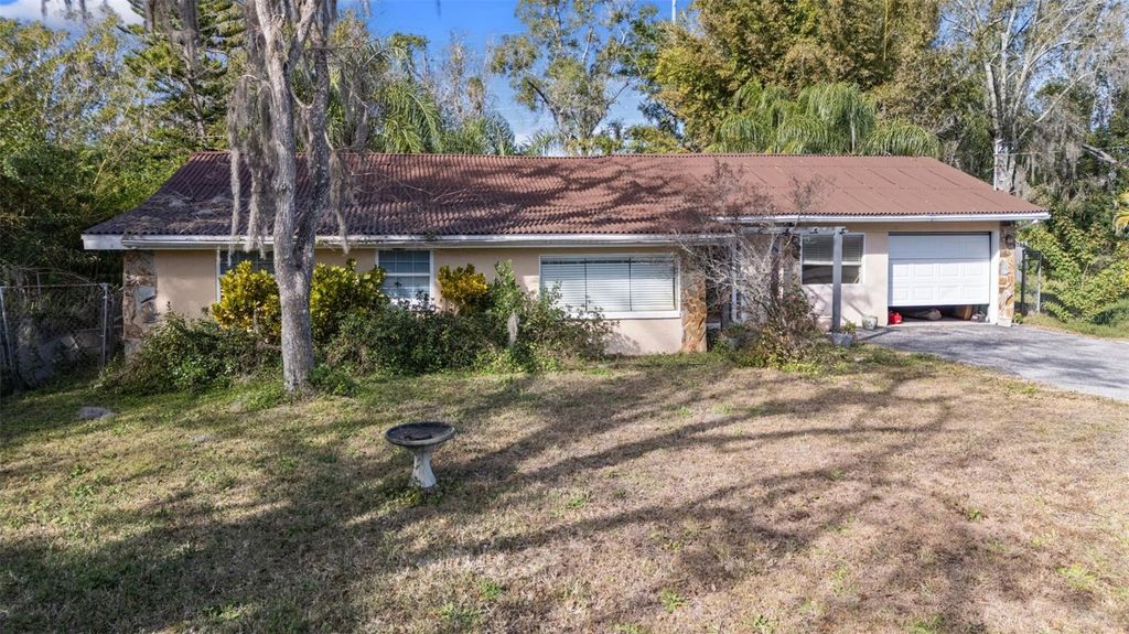 2802 WILSON CIRCLE, Lutz, FL 33548