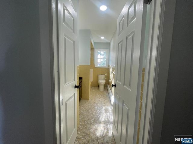 85 Grove Street 2, South Hackensack, NJ 07606